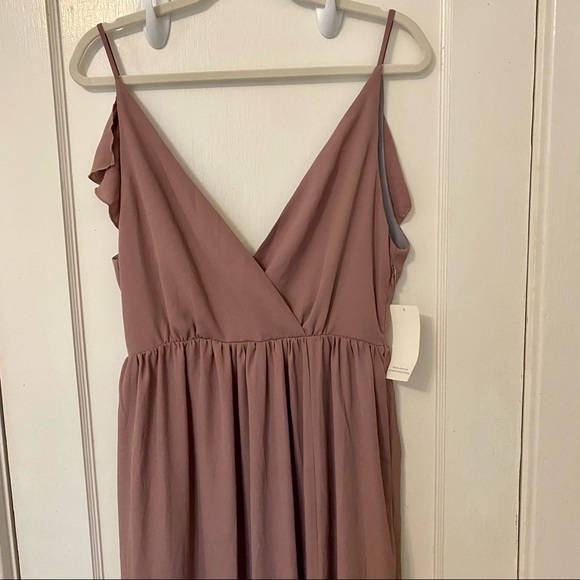 Tobi Maxi Dress Ruffle Back High split NWT - Picture 2 of 12